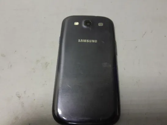 SAMSUNG GALAXY S3 SMARTPHONE