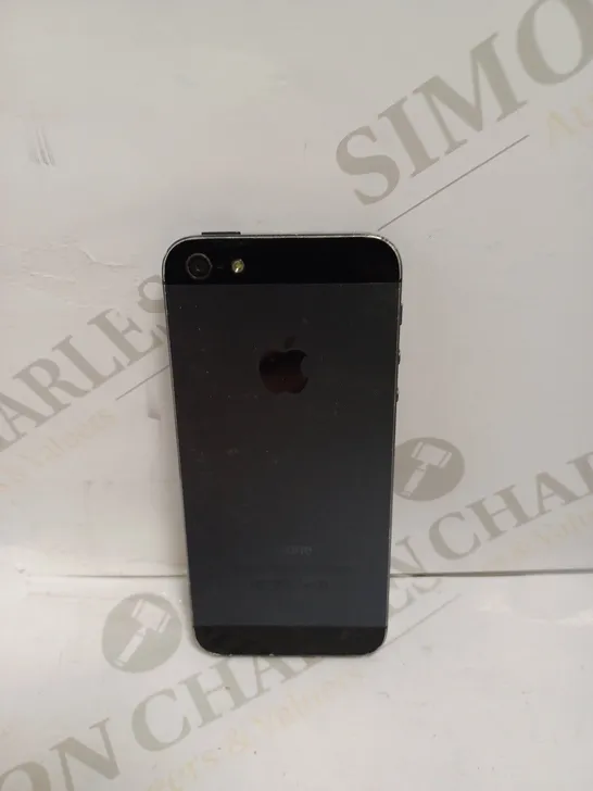 APPLE IPHONE 5 (A1429) 