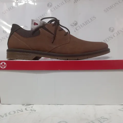 BOXED PAIR OF RIEKER SHOES IN BROWN EU SIZE 44