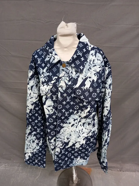 LOUIS VUITTON DENIM BUTTON UP JACKET - SIZE 50