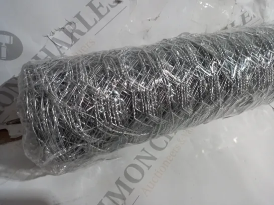 ROLL OF CHICKEN WIRE - 60CM X UNSPECIFIED