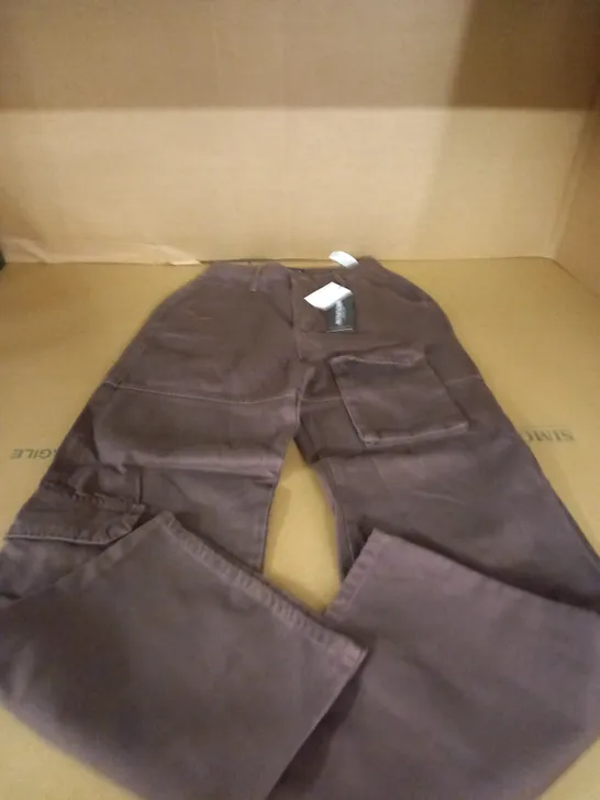 RECYCLED BROWN CARGO POCKET WIDE LEG JEANS SIZE 6