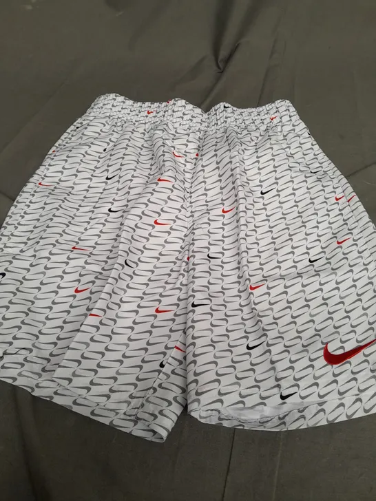 NIKE SWIMMING SHORTS IN WHITE - LARGE