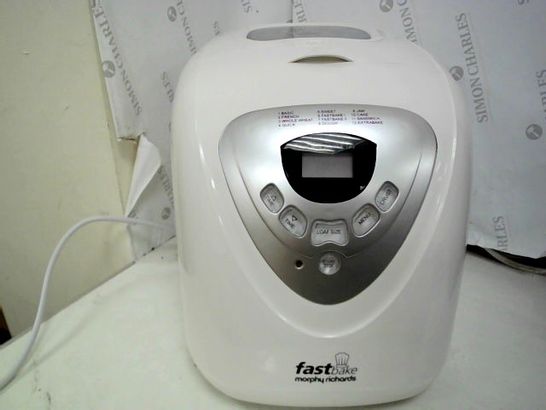 MORPHY RICHARDS FAST BAKE BREADMAKER 