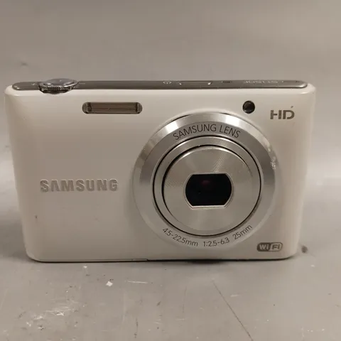 SAMSUNG ST150F DIGITAL CAMERA IN WHITE