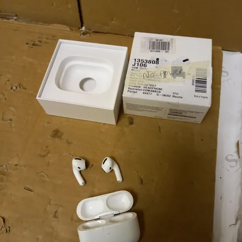 BOXED APPLE AIRPODS PRO
