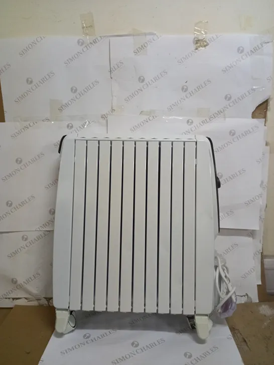 DE'LONGHI ELECTRIC OIL FILED RADIATOR 