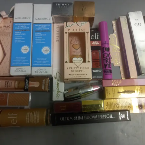 LOT OF APPROXIMATELY 25 ASSORTED HEALTH AND BEAUTY ITEMS TO INCLUDE DIOR MASCARA, E.L.F LIQUID FILLER, AMELIORATE FACIAL SERUM AND HALO BEAUTY WAND