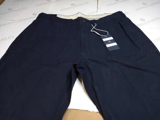 CREW CLOTHING COMPANY VINTAGE CHINO IN NAVY - 38R