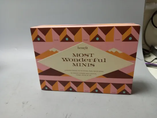 BOXED BENEFIT MOST WONDERFUL MINIS