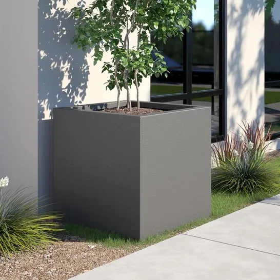 VREJ FIBREGLASS PLANTER BOX 