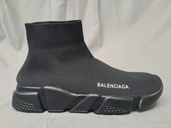 BOXED PAIR OF BALENCIAGA SHOES IN BLACK EU SIZE 42