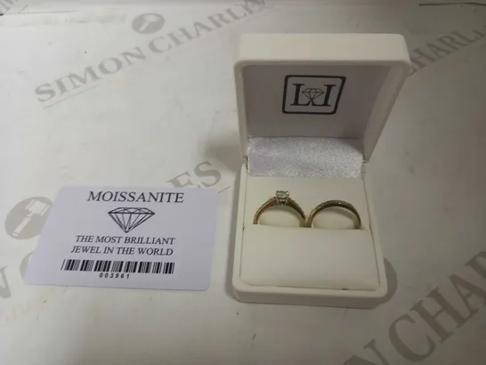 LADY LYNSEY 9CT GOLD 1.20CT TOTAL ROUND BRILLIANT CENTRE MOISSANITE BRIDAL SET SIZE T RRP £959