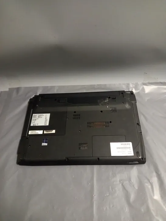 FUJITSU LIFEBOOK A544 15 INCH I5-4210M 2.60GHZ