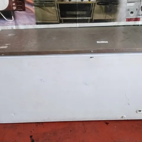 COMMERCIAL COUNTER CHEST FREEZER