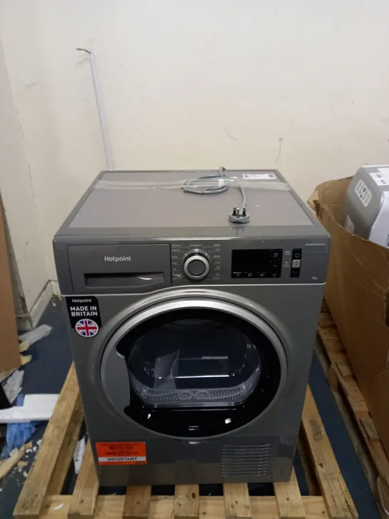 HOTPOINT H3 D81GS UK FREESTANDING CONDENSER DRYER COLLECTION ONLY 