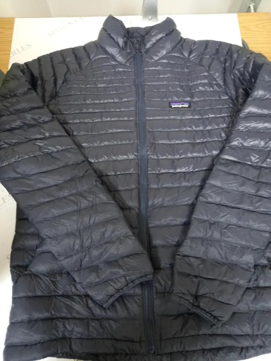 PATAGONIA PADDED COAT SIZE L