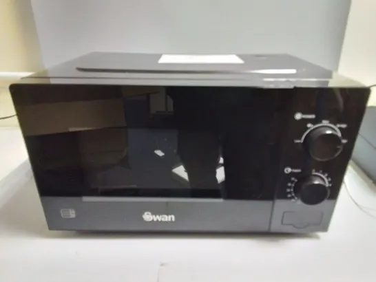 UNBOXED SWAN 20L 700W MANUAL MICROWAVE RRP £54