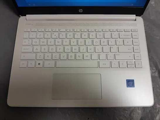 UNBOXED HP INTEL INSIDE LAPTOP IN WHITE - 14S-DQ0506SA