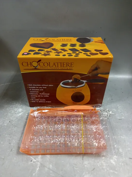 BOXED CHOCOLATIER ELECTRIC CHOCOLATE MELTING POT