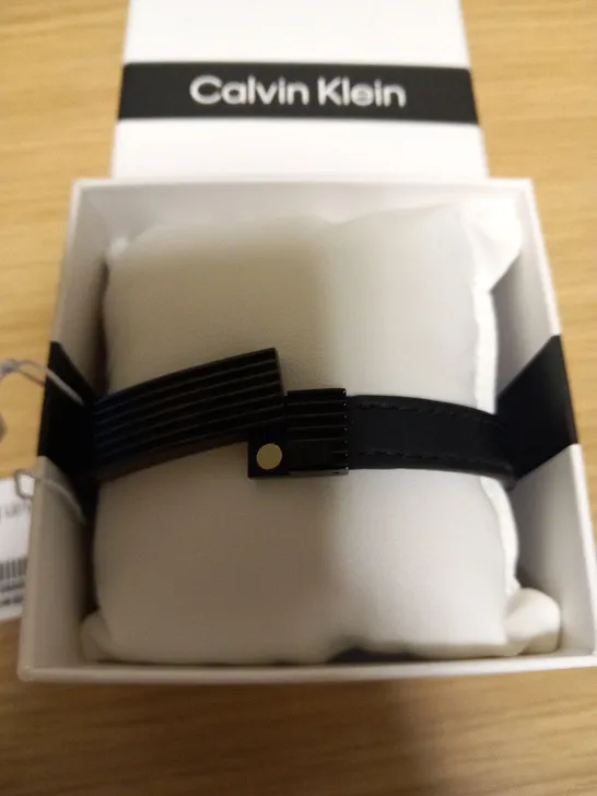 BOXED CALVIN KLEIN BLACK BRACELET