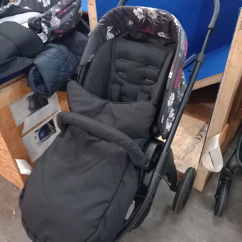 HAUCK STROLLER, CARRY COT AND ISO FIX BASE AND CAR SEAT