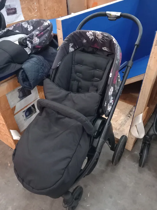 HAUCK STROLLER, CARRY COT AND ISO FIX BASE AND CAR SEAT