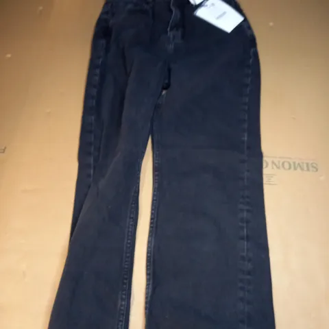 PULL & BEAR STRAIGHT BLACK DENIM JEANS - EU 34