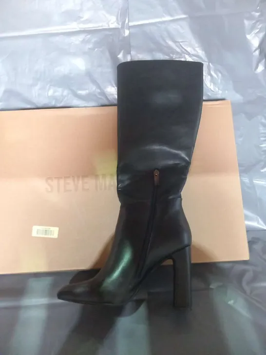 BOXED STEVE MADDEN BLACK KNEE HIGH BOOTS