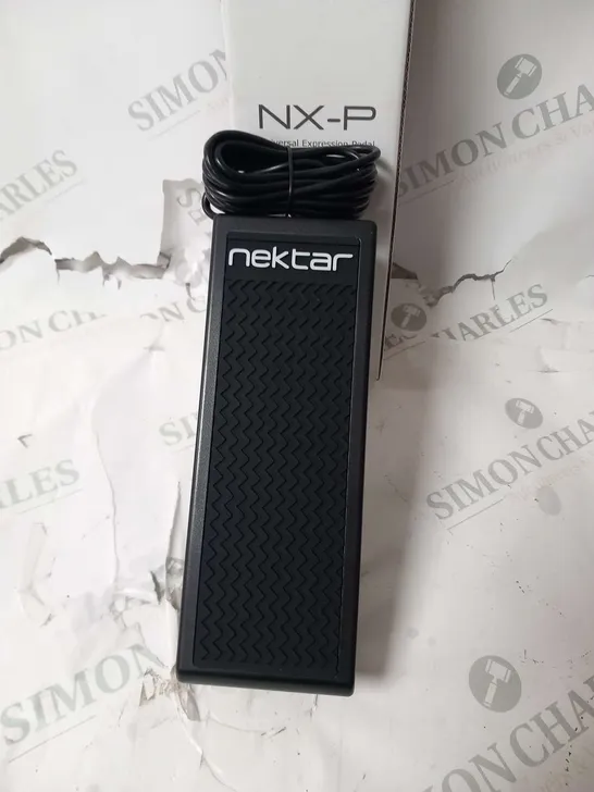 BOXED NEKTAR NX-P UNIVERSAL EXPRESSION PEDAL 