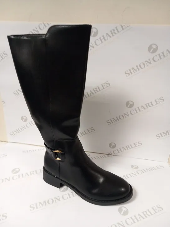 BOXED ASTUCCIO BLACK KNEE BOOTS SIZE CN38