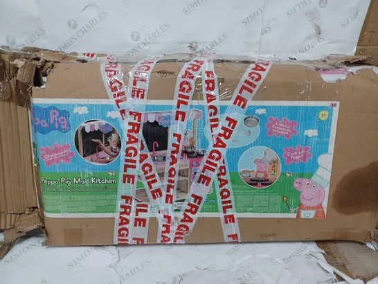 BOXED PEPPA PIG MUD KITCHEN CHILDRENS PLAYSET - COLLECTION ONLY 