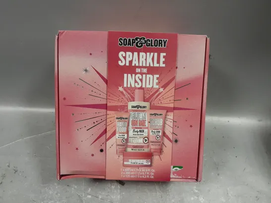 SOAP & GLORY SPARKLE ON THE INSIDE GIFT SET 