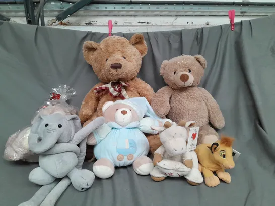 BOX OF ASSORTED PLUSH SOFT TEDDIES