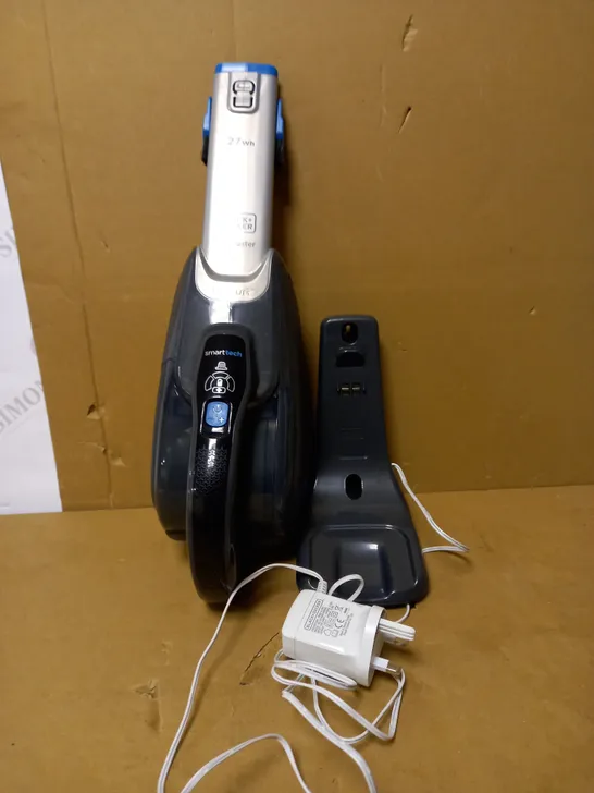 BLACK + DECKER SMARTTECH DUSTBUSTER 