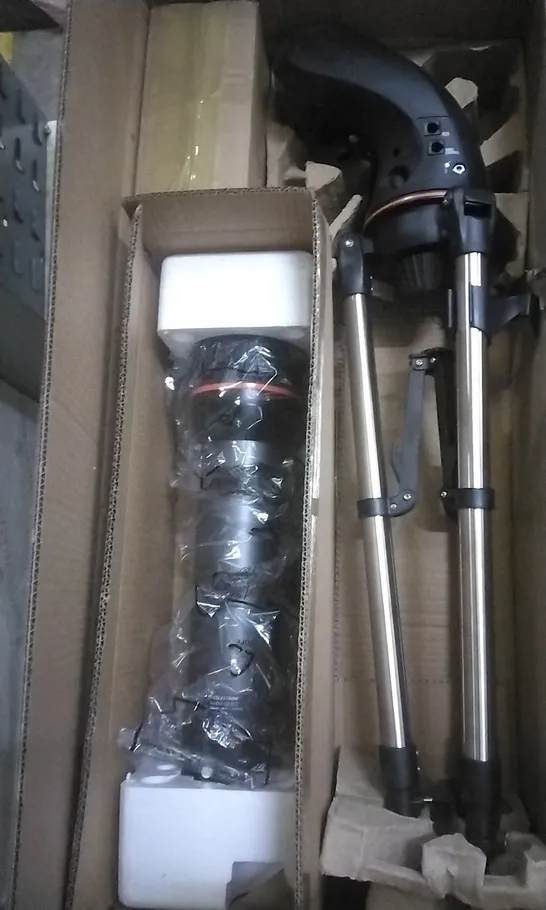 BOXED CELESTRON NEXSTAR 102SLT COMPUTERISED TELESCOPE 