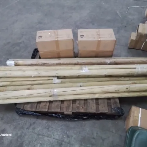 A PALLET OF ASSORTED SWING PARTS 