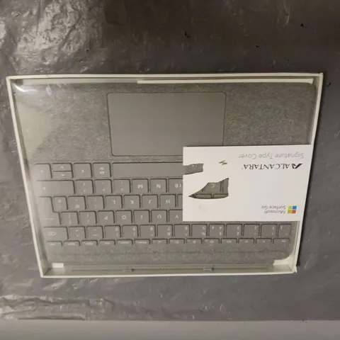 MICROSOFT SURFACE GO ALCANTARA SIGNITURE TYPE COVER 