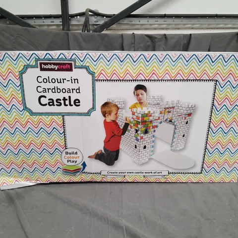 BOXED HOBBY CRAFT COLOUR-IN-CARDBOARD CASTLE 