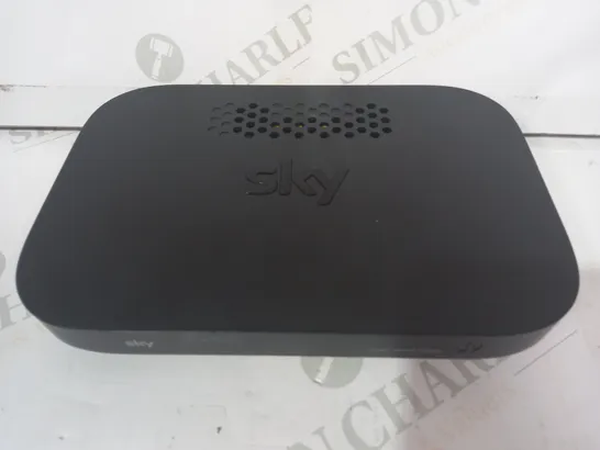 SKY ER110 Q HUB WIRELESS ROUTER