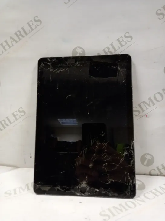 APPLE IPAD AIR A1475