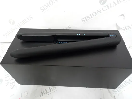 REVAMP PROGLOSS LIBERATE CORDLESS CERAMIC HAIR STRAIGHTENER