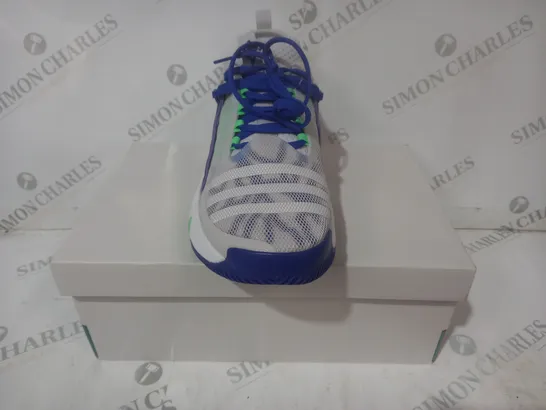 BOXED PAIR OF ADIDAS TRAE UNLIMITED SHOES IN WHITE/BLUE/LIME UK SIZE 8