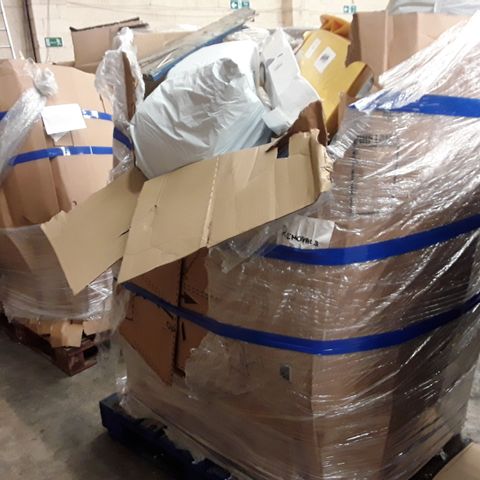 LARGE PALLET OF ASSORTED ITEMS INCLUDING AQUARIUM FILTER PAD, KIDS SLIDE, SHOWER RISER RAIL, TABLE TOP GAME AND YOGA MAT