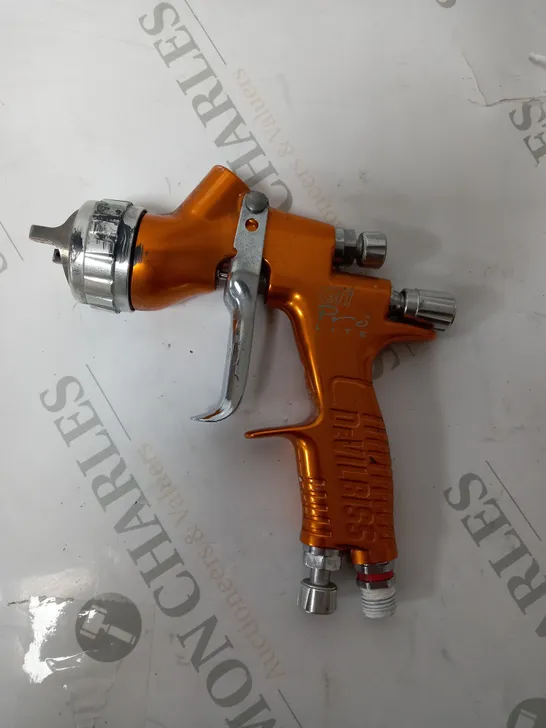 DeVilbiss GTi Pro Lite Spray Gun, Gravity Feed