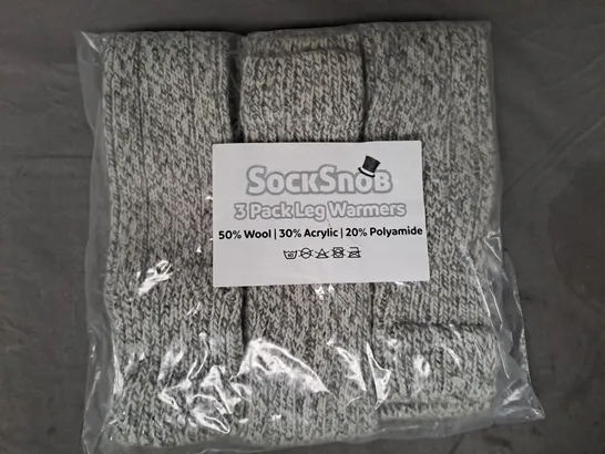 BOX OF APPROXIMATELY 10 ASSORTED SOCK SNOB 3-PACK LEG WARMERS IN GREY - COLLECTION ONLY