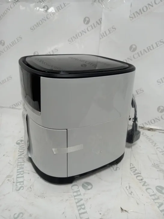 BOXED COOKS ESSENTIALS AIR FRYER IN GREY