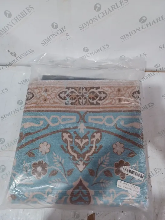 PACKAGED AND SEALED RUG - SIZE UNSPECIFIED 