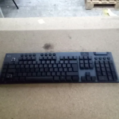 BOXED LOGITECH G915 RGB WIRELESS KEYBOARD 