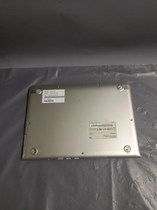 SAMSUNG NOTEBOOK 303C 11 INCH EXYNOS5 1.7GHZ 